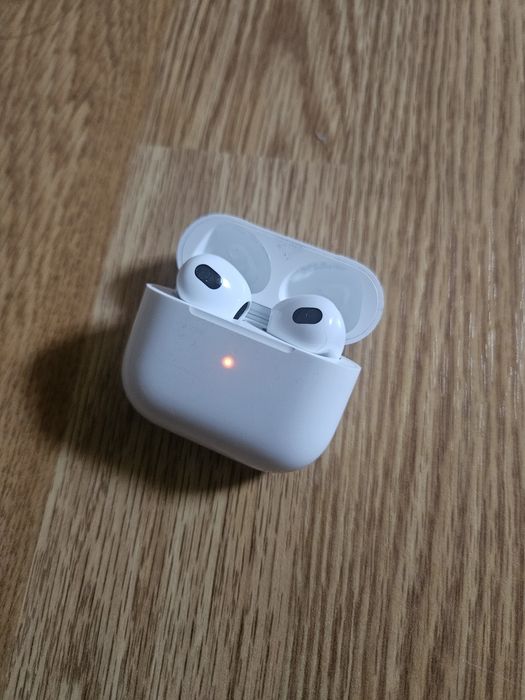 Casti Airpods 3 stare foarte buna