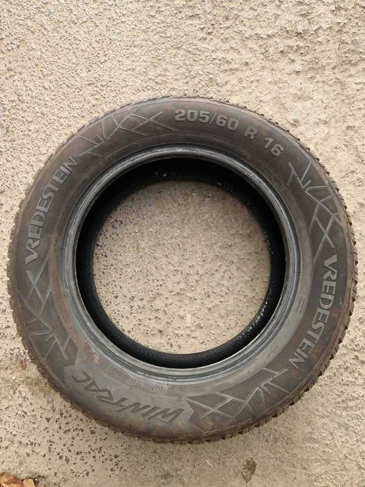 Зимни гуми Vredstein Wintrac 205 60 16, 4бр,  ДОТ 32/2024