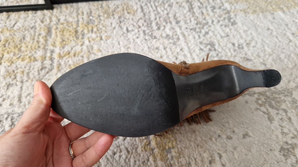 Botine Kennel&Scmenger impecabile, mar 7 1/2 (recomand 40, cu aprox 26