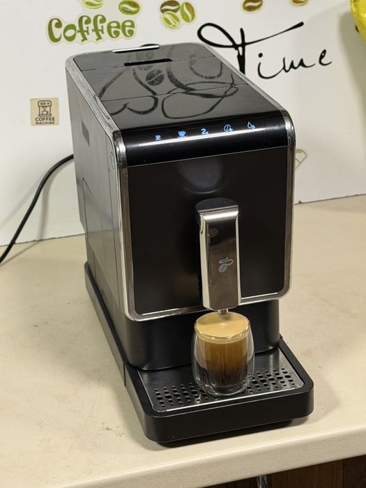 Кафемашина кафе автомат TCHİBO с гаранция