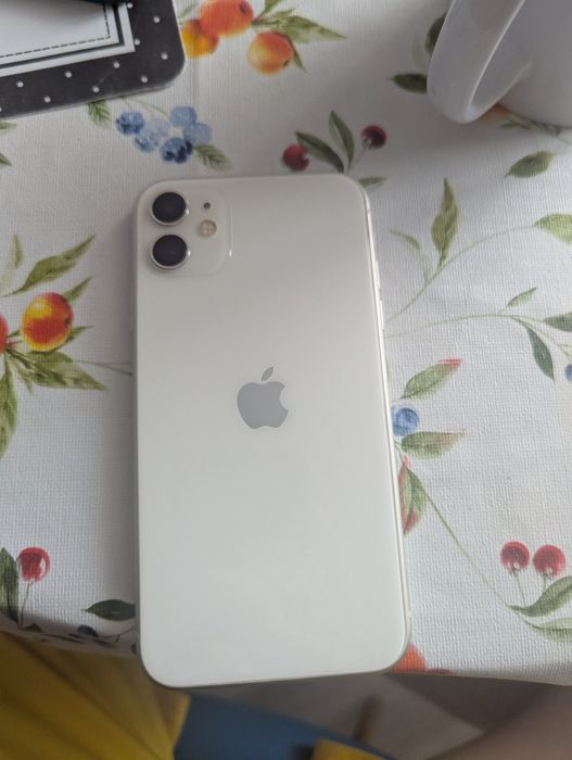 Iphone 11,дисплей не работает