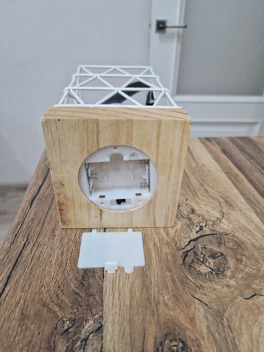 Светильник настольный