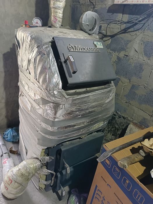 Продам срочно котель механик на 150 квм