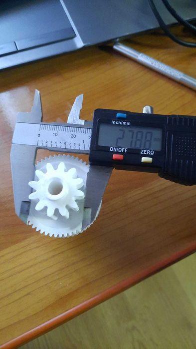 Pinion primar masina tocat Heinner MG-W1200