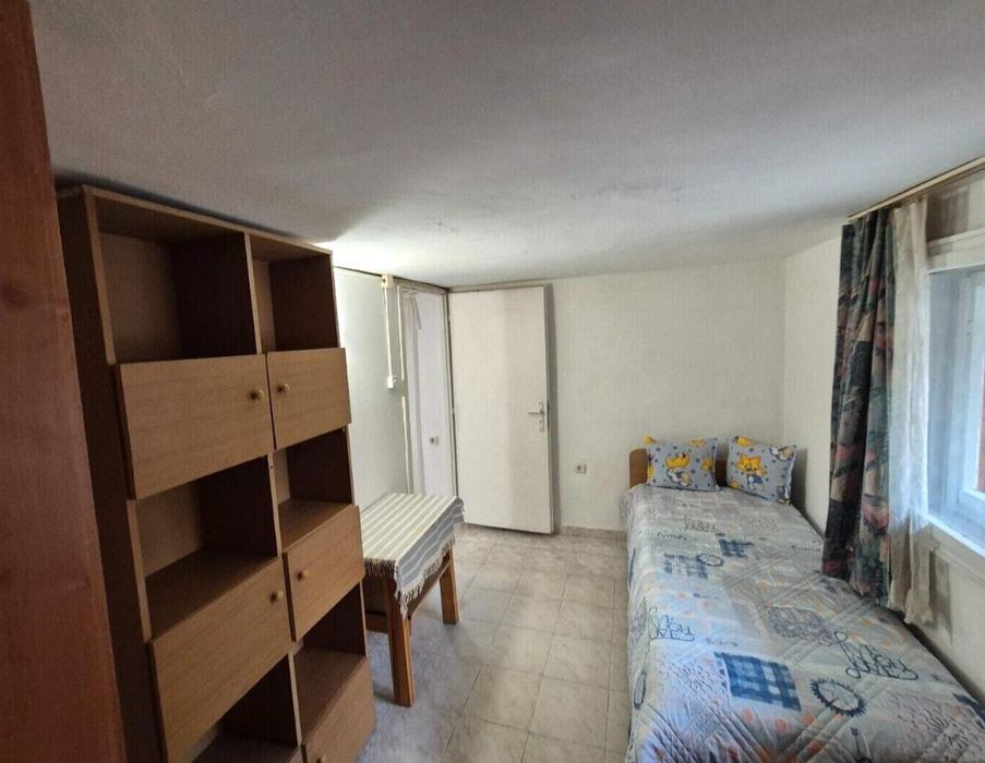 Дава се под наем Двустаен апартамент в Пловдив, Кючук Париж - 45 кв.м за 153 € - Снимка #4