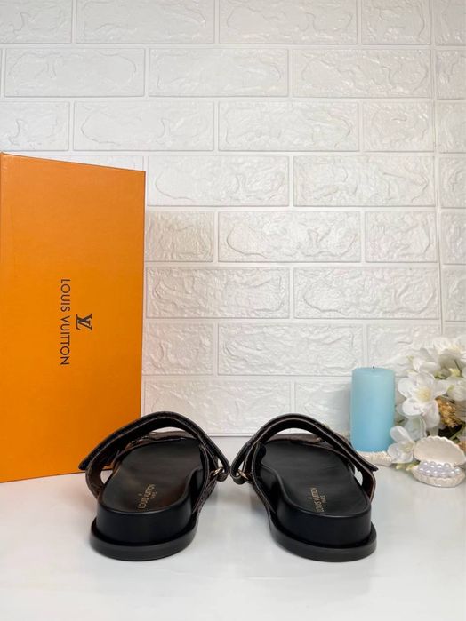 Papuci Louis Vuitton Piele Naturala