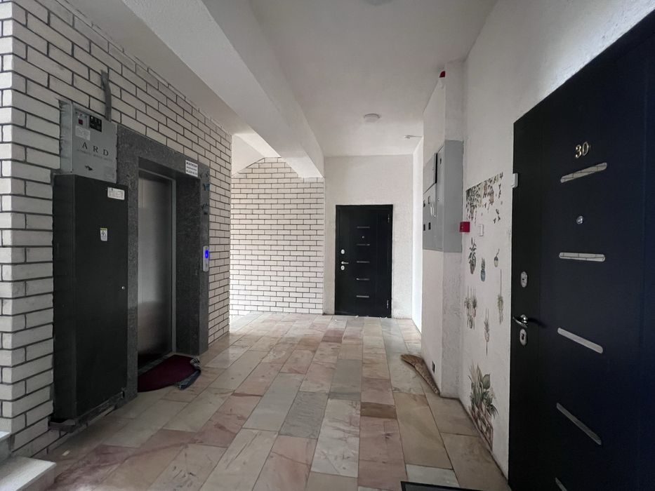 Продается двух этажный пентхаус 174 м2 на улице Баку 89 Яшнабаде.