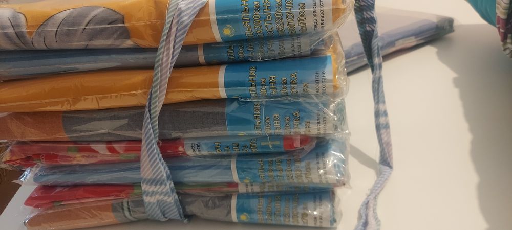 Постельное белье. Матрас. Подушка.