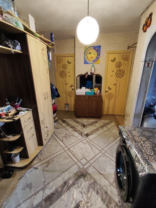 Продам 3х комнатную квартиру УП рядом Шик