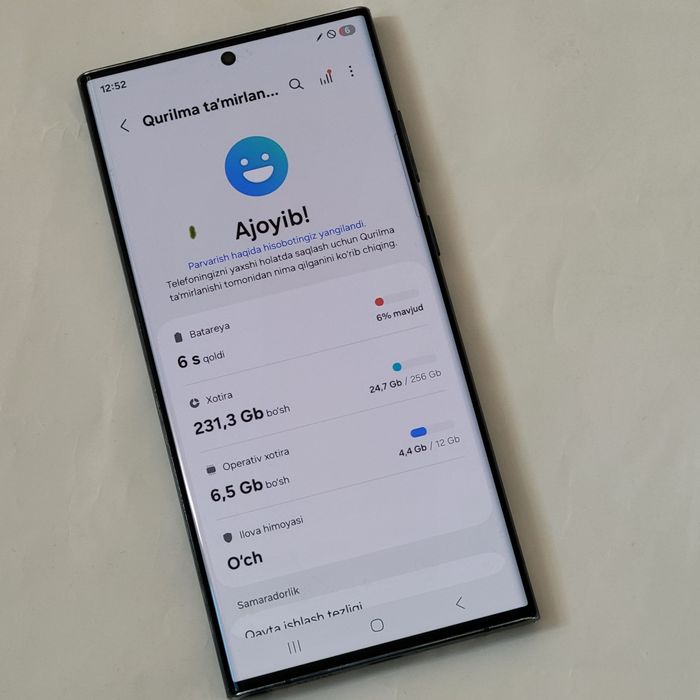 Samsung S22 ultra 5G 256GB. Argnal