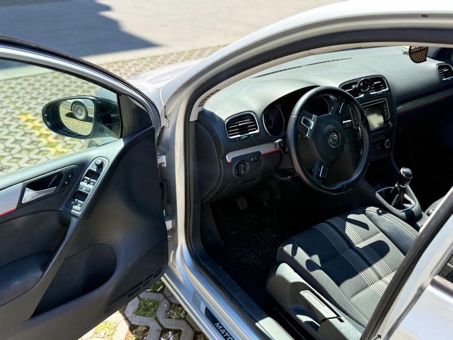 VOLKSWAGEN Golf 2012 — imagine 4