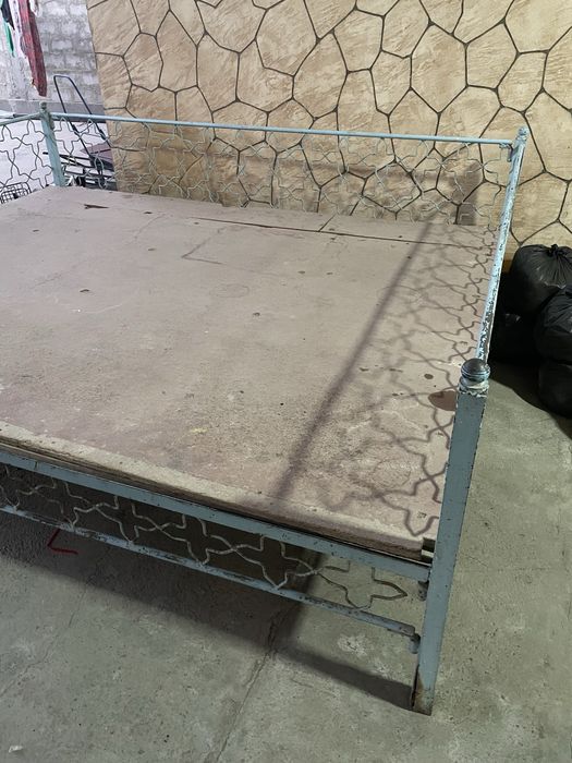 Топчан металлический