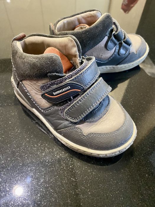 Ботинки Biomecanics, р25