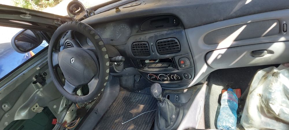 Renault megane 1.9dti 2000g.