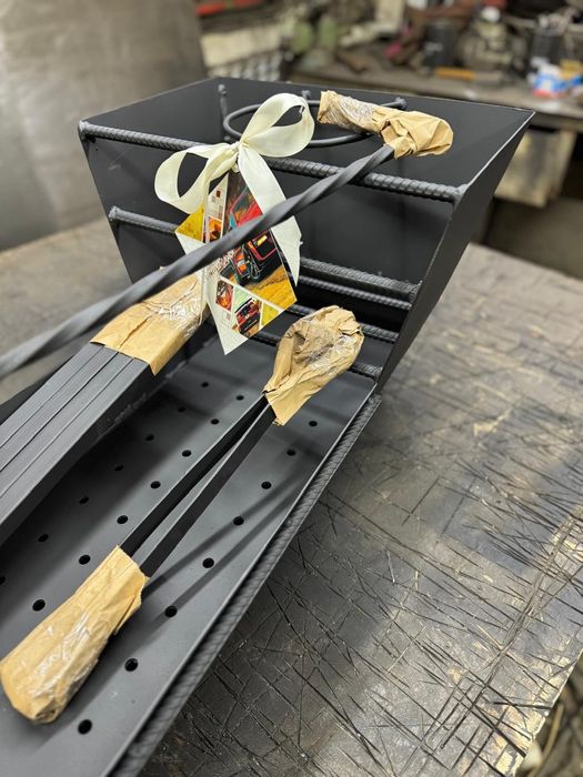 Мангал новый продаю