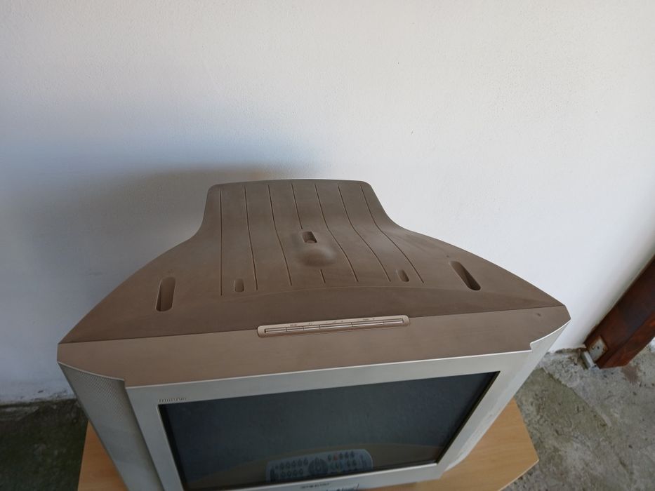 Tv Sony si Comoda tv.