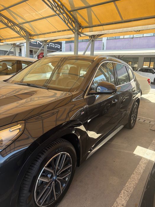 BMW ix1 25L 2024 yil M poket