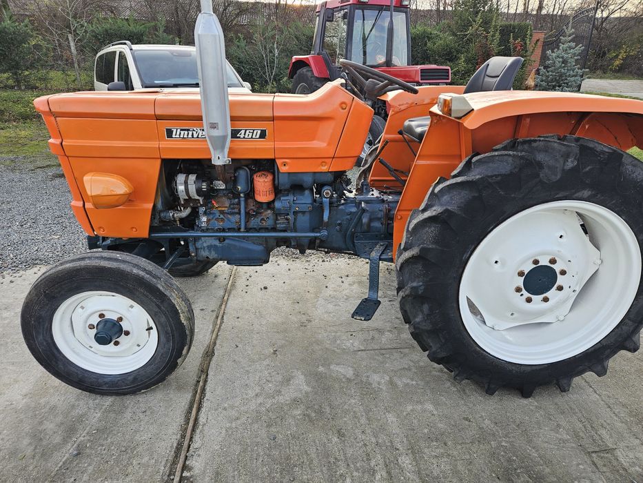 Tractor Universal 460