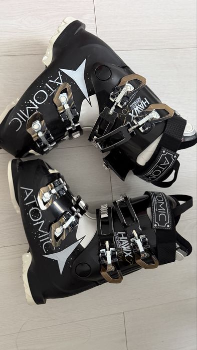 Clapari dama Atomic marime 36/37