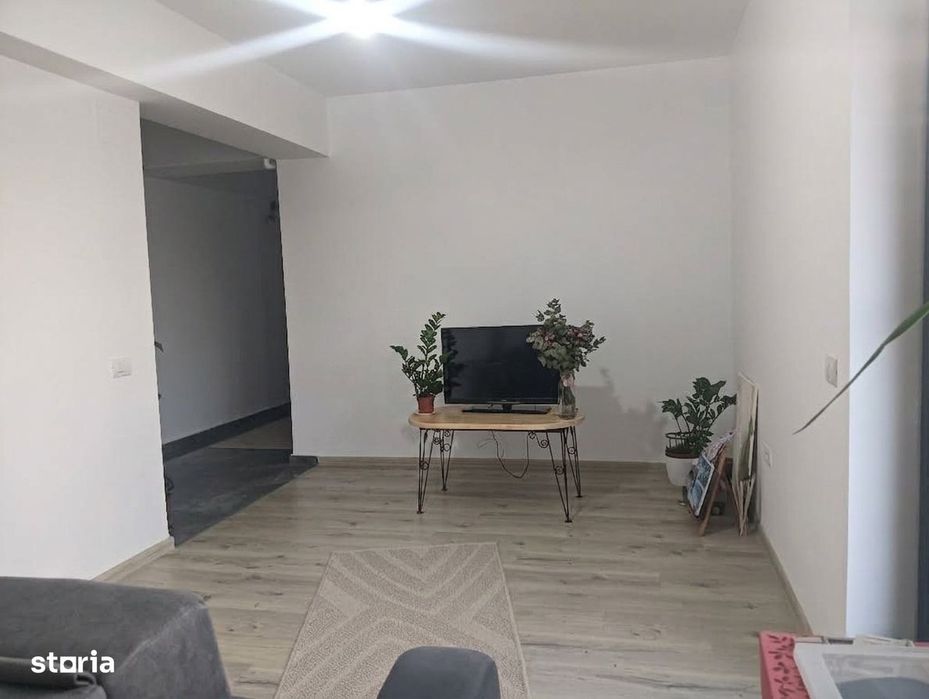 Vanzare Apartament 2 camere Nicolae Grigorescu bloc 2020 Loc parcare — fotografia 3