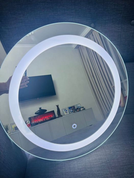 Продам зеркало для ванной