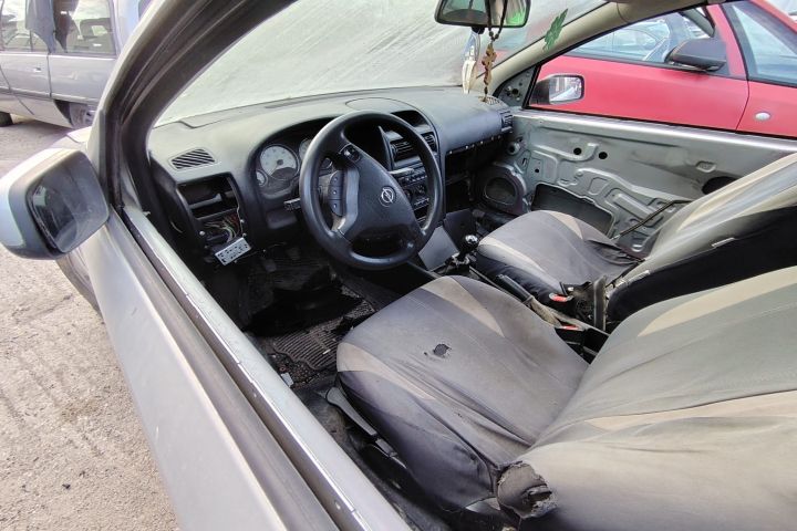 Consola centrala+ DISPLAY BORD Opel Astra G