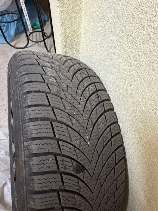 Джанти с гуми зимни BMW E 60