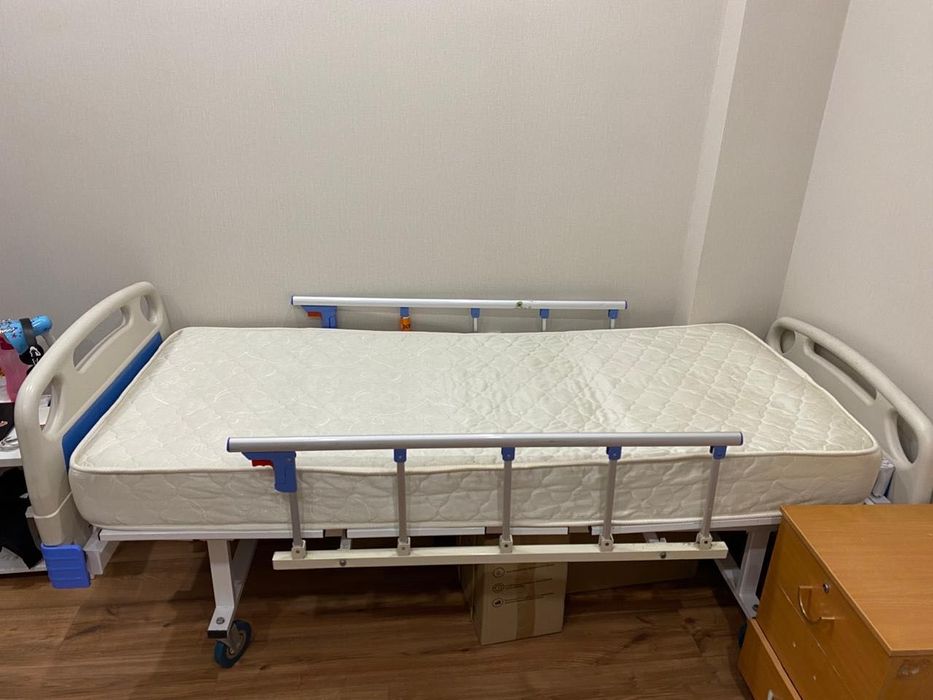 Кровать для лежачих больных
