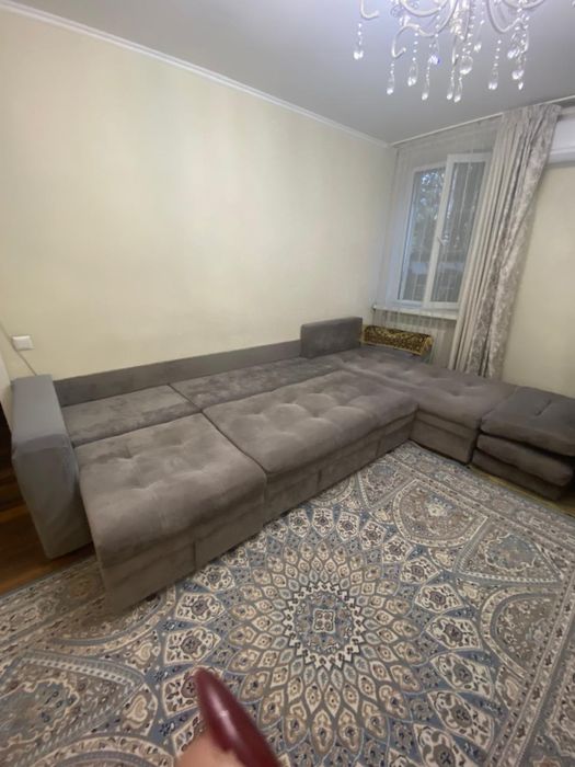 Продам б/у диван угловой