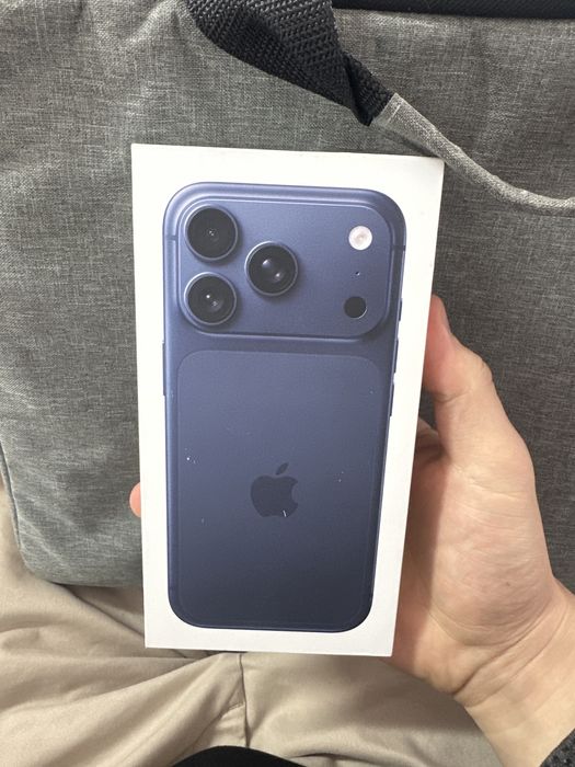 Iphone 17 pro 256 синий новый