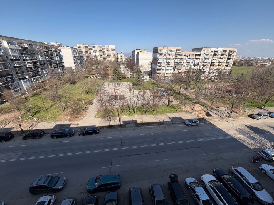 Давам 3-ст апартамент под наем в Люлин 2