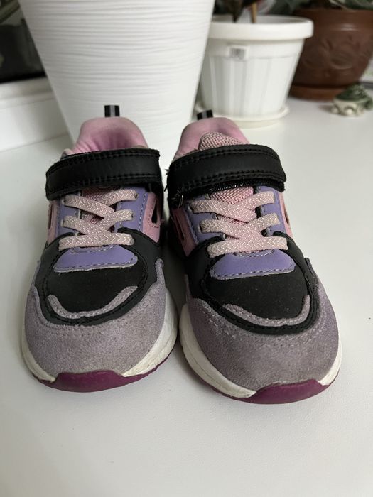 Обувь детская в хорошем состоянии