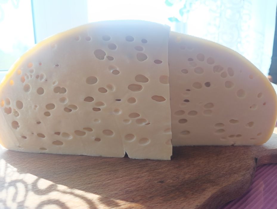 Produse lactate tradiționale(cașcaval, caș, brânză de burduf, urdă)