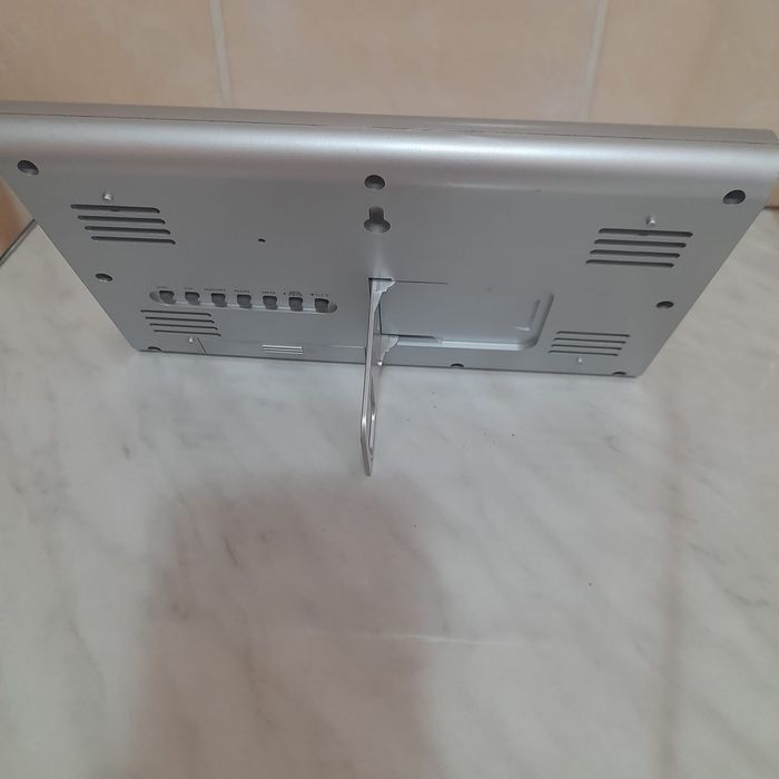 Ceas Digital de birou si perete.