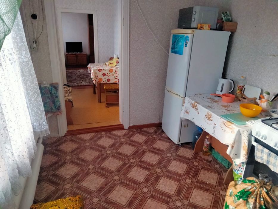 Дом частный баня есть