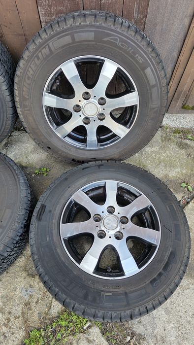 Джанти 15" 5x118 6.5j ET60 Tomason Гуми 215/70/15C
