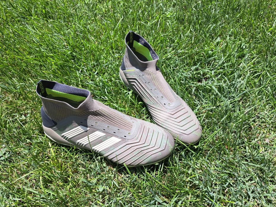 ADIDAS  Predator  19.1 SG
