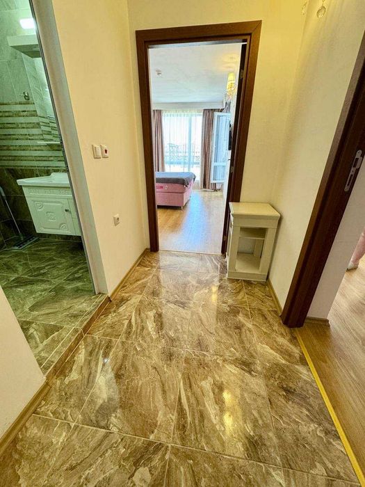 Продава се Двустаен апартамент в к.к. Слънчев бряг - 68 кв.м за 1868 €/кв.м - Снимка #4