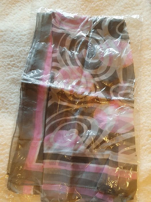 Дамски шалове, различни модели