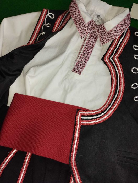 Народна носия за 8-9 год.момчета
