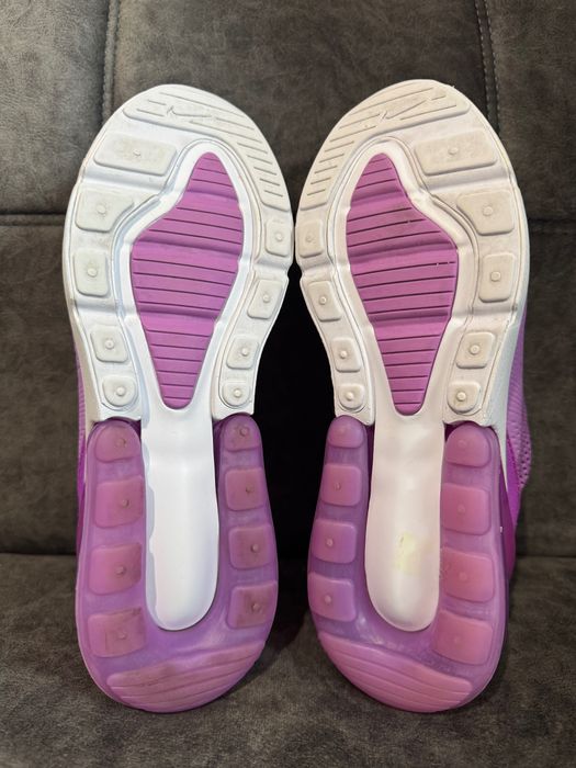 Nike Air Max 270 Rush Fuchsia.