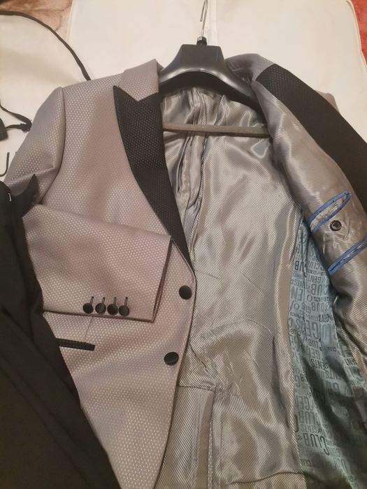 Costum ocazii speciale /mire