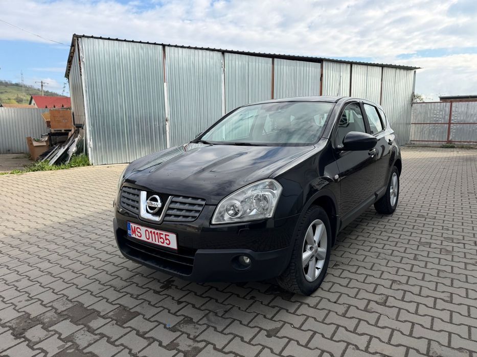 Nissan Qashqai 2.0 dci 4x4 150 CP Diesel