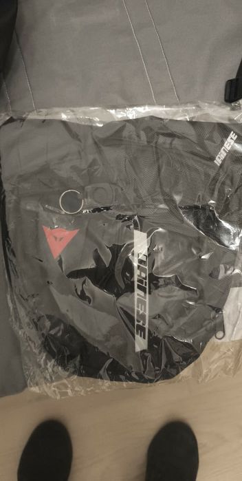 Gentuță picior și rezervor