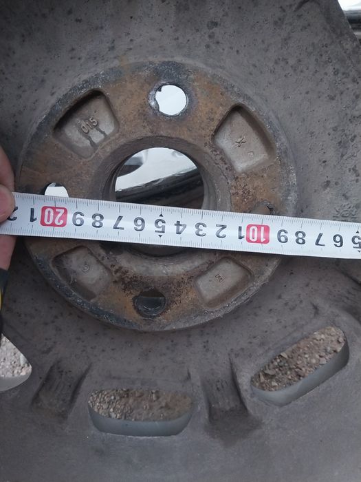 Диски R14 на Гольф 3. Два комплекта.