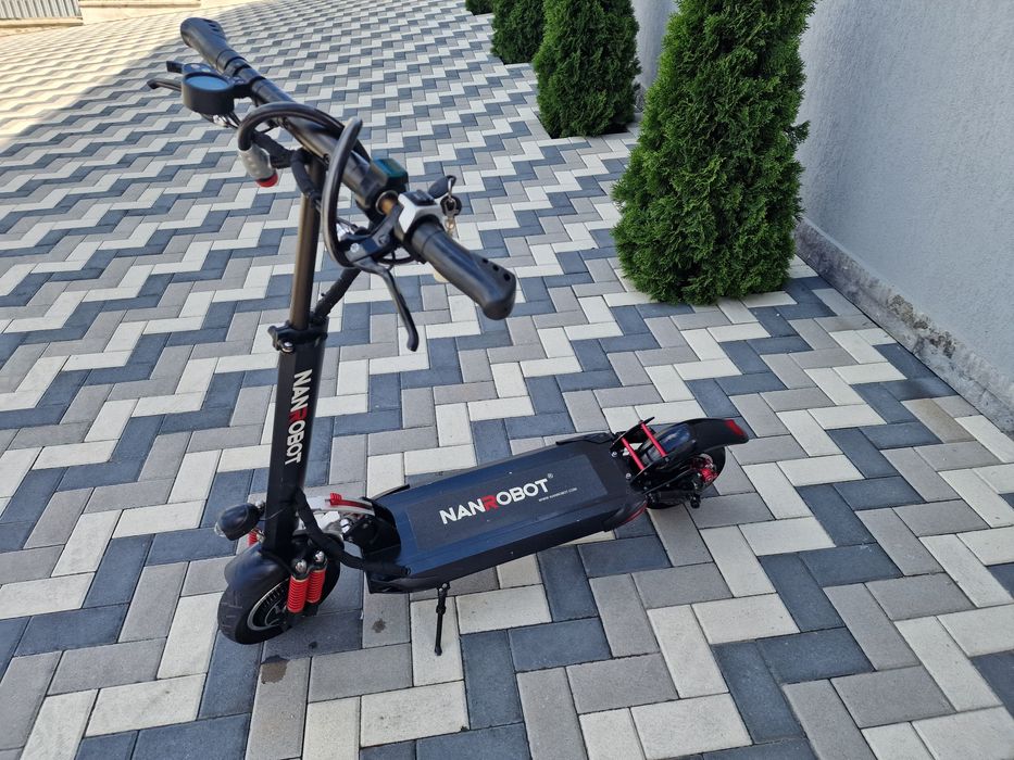 Trotineta Nanrobot DS5+