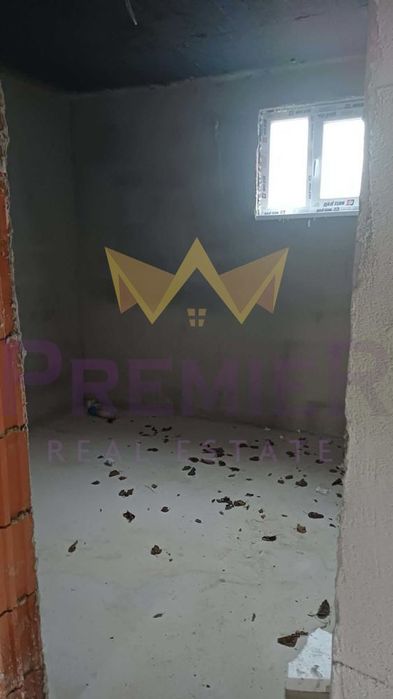 Къща в Варна, област-гр.Долни чифлик