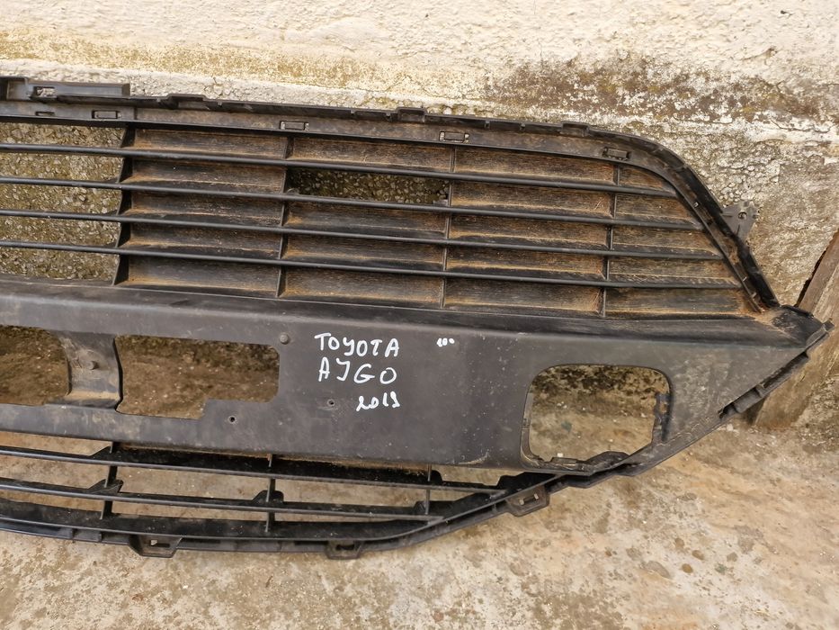 TOYOTA Aygo 2019 решетка