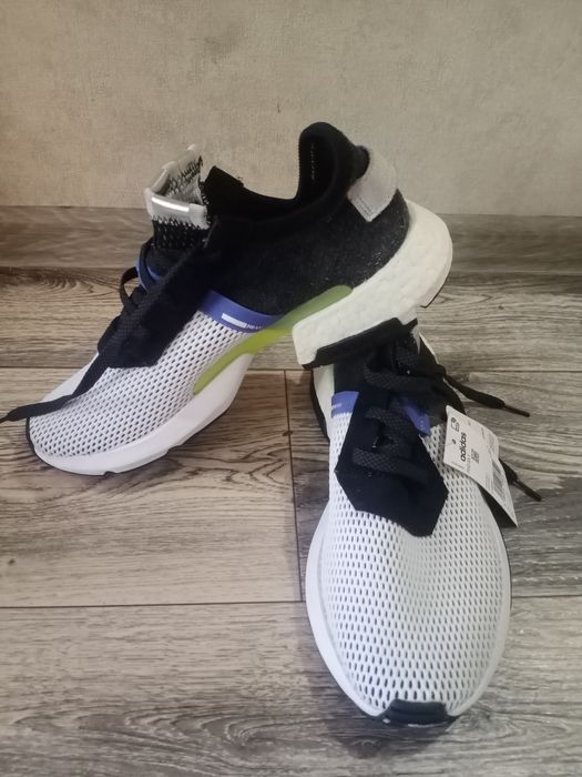 Кроссовки Адидас original