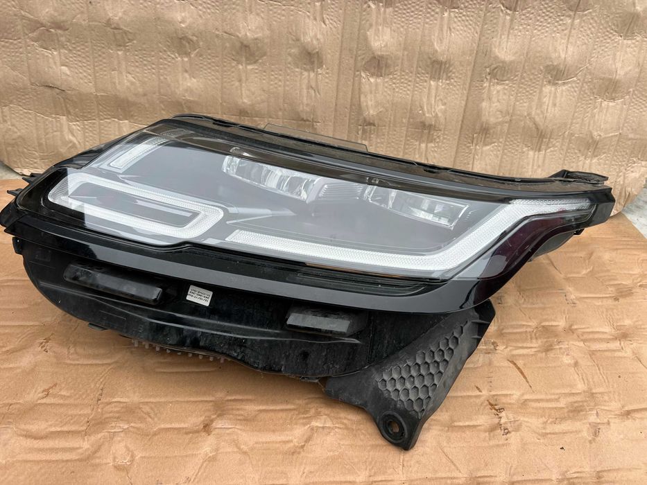 Fata completa / dezmembrari Land Rover Velar